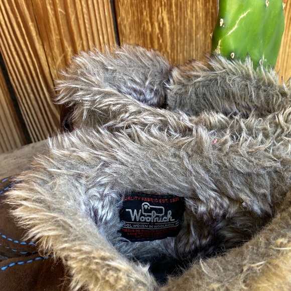 Woolrich Suede Faux Fur Wooden Toggle Moccasins - Picture 7 of 15